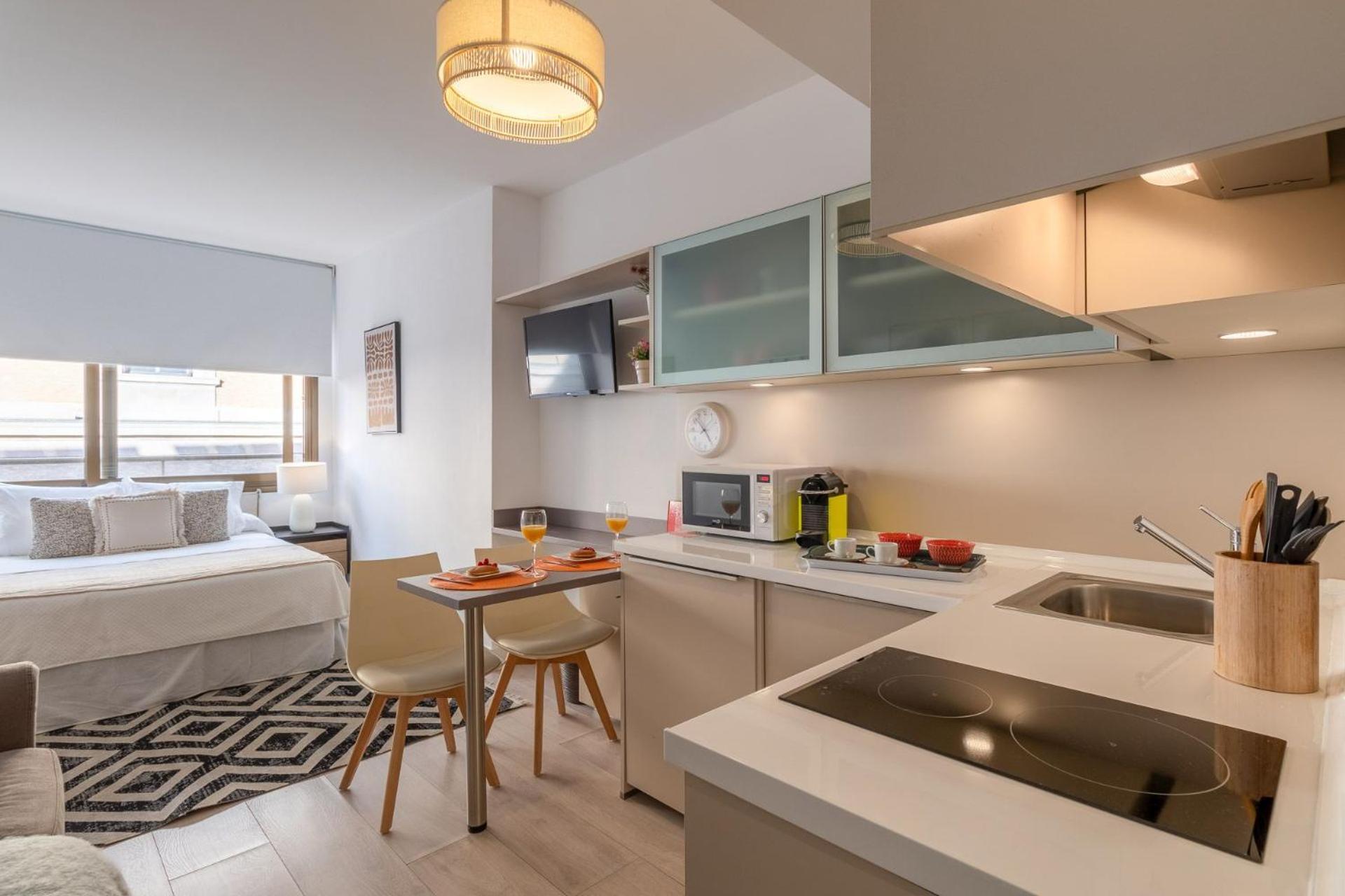Charming Studio In Barrio Salamanca Perfect Madrid Getaway Villanueva III Luaran gambar