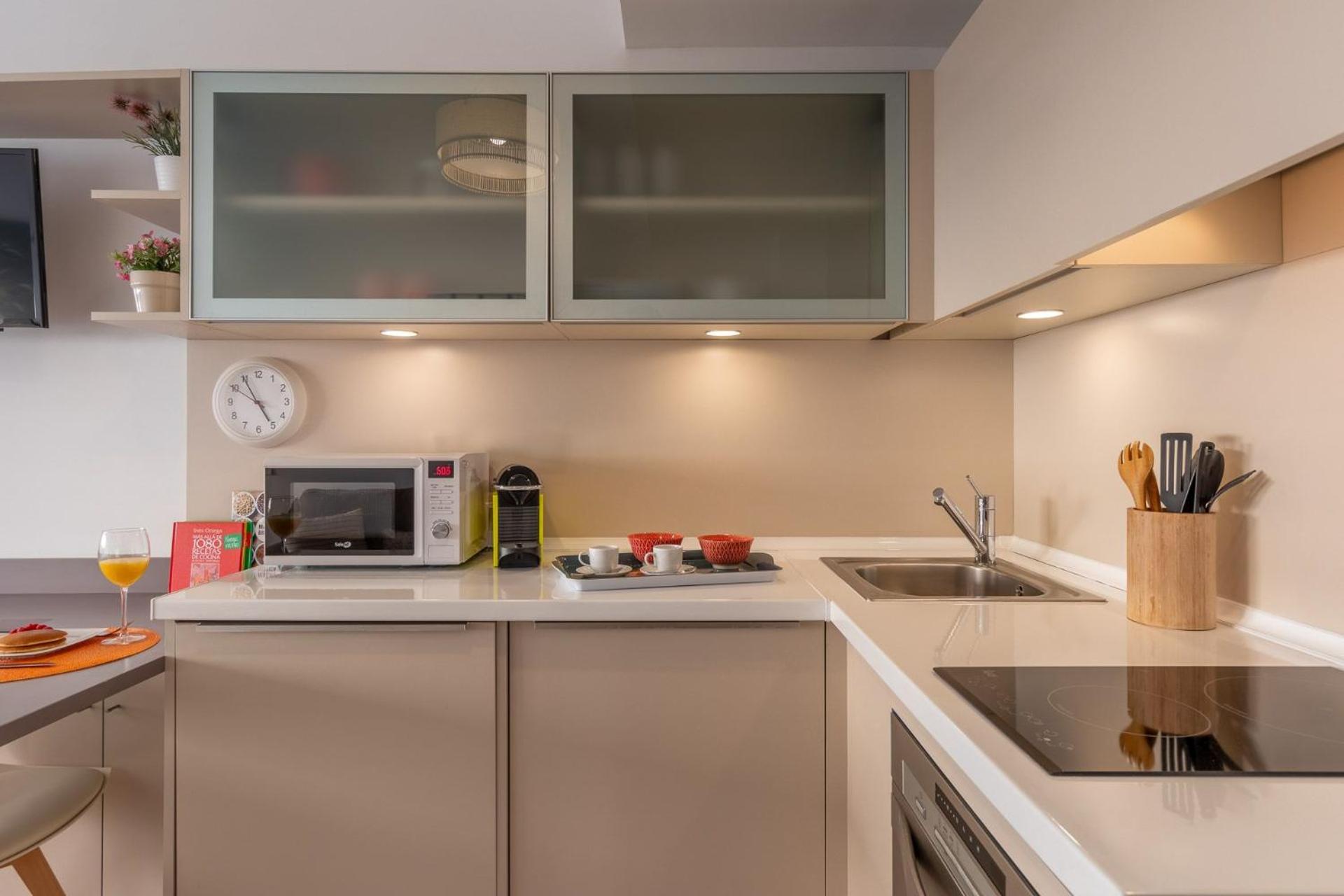 Charming Studio In Barrio Salamanca Perfect Madrid Getaway Villanueva III Luaran gambar