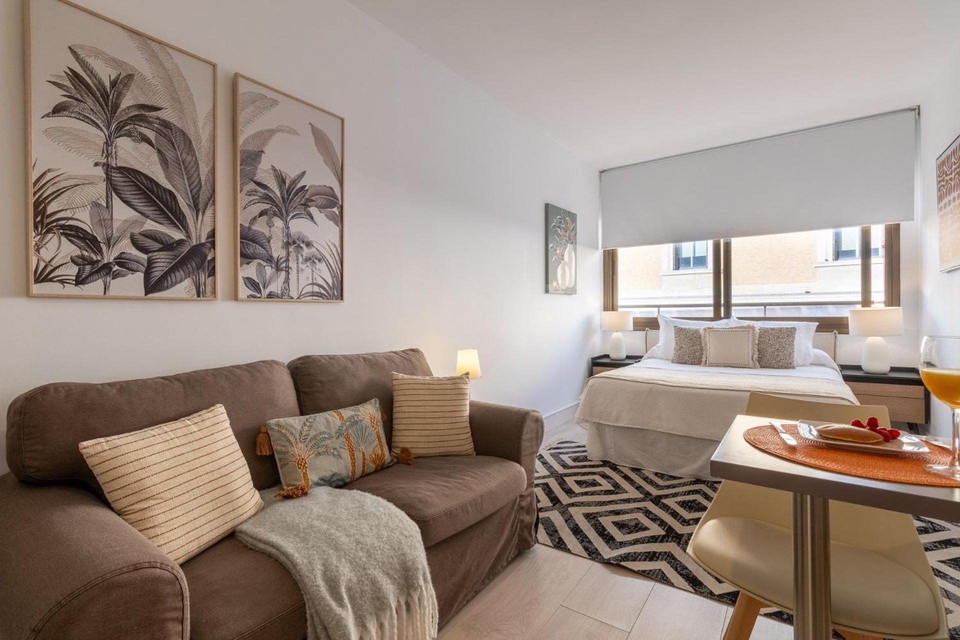 Charming Studio In Barrio Salamanca Perfect Madrid Getaway Villanueva III Luaran gambar